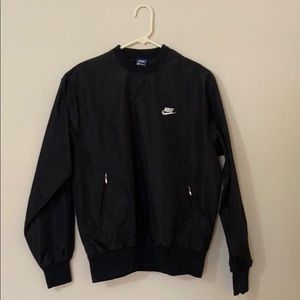 VINTAGE Nike Black Crewneck Windbreaker